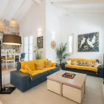 Lux Fiorenza, 250 M To Southsardiniaholidays Is Morus