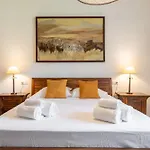 Villa Lux Fiorenza, 250 M To Southsardiniaholidays *