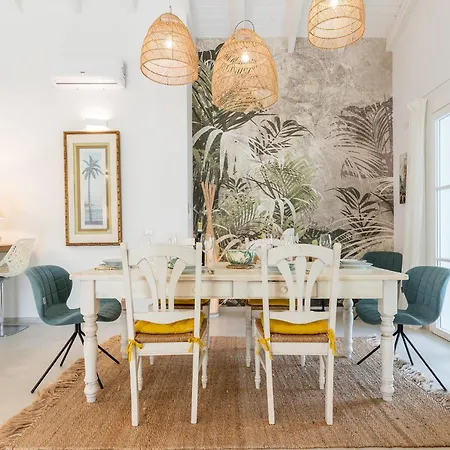 Villa Lux Fiorenza, 250 M To Southsardiniaholidays