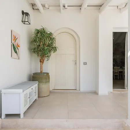 Lux Fiorenza, 250 M To Southsardiniaholidays * Is Morus