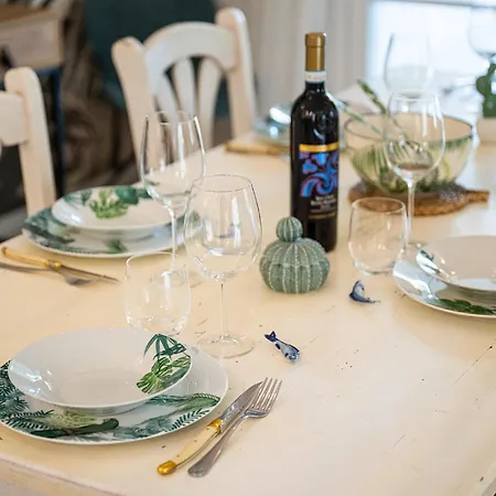 Lux Fiorenza, 250 M To Southsardiniaholidays Villa Is Morus