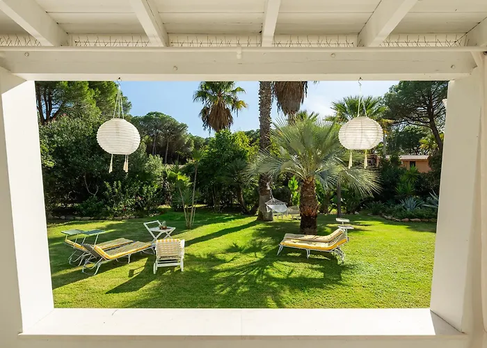 Lux Fiorenza, 250 M To Southsardiniaholidays *