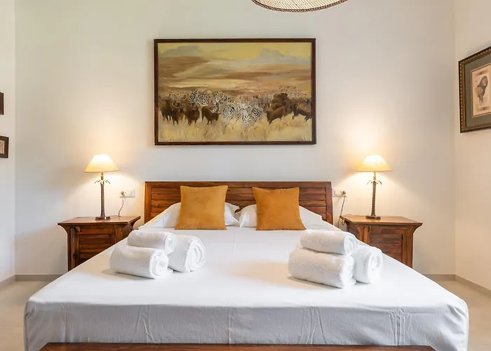 Вилла Lux Fiorenza, 250 M To Southsardiniaholidays *