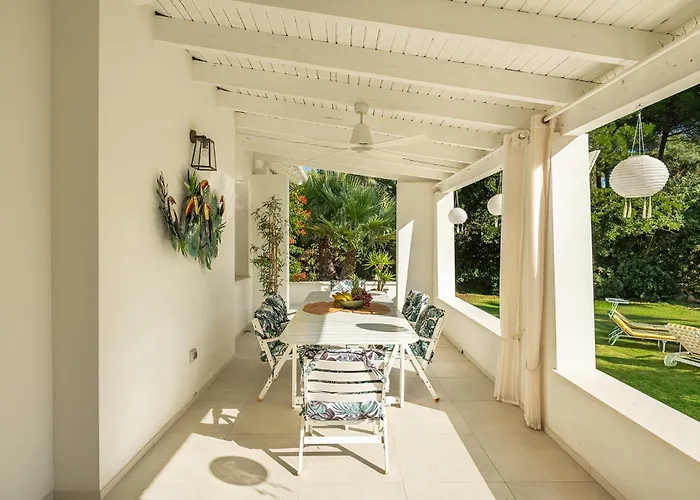 Lux Fiorenza, 250 M To Southsardiniaholidays Вилла *